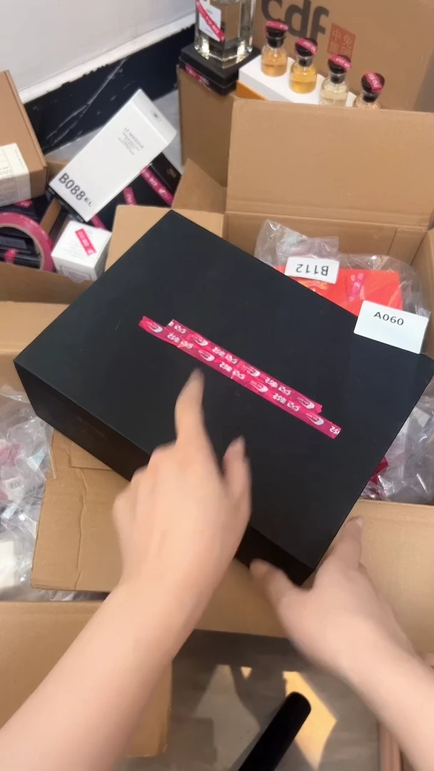 A060便携性时尚喷瓶