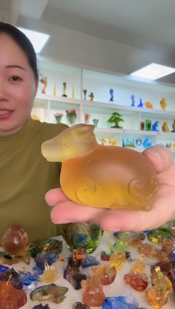 手工艺品琉璃牛牛