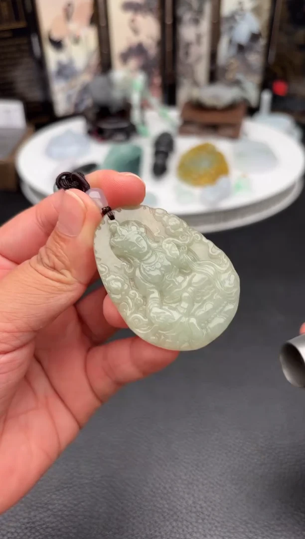 翡翠未镶嵌颈饰天然翡翠吊坠17