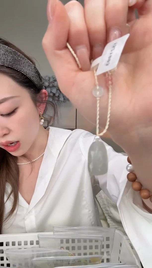 颈饰未镶嵌和田玉L1209