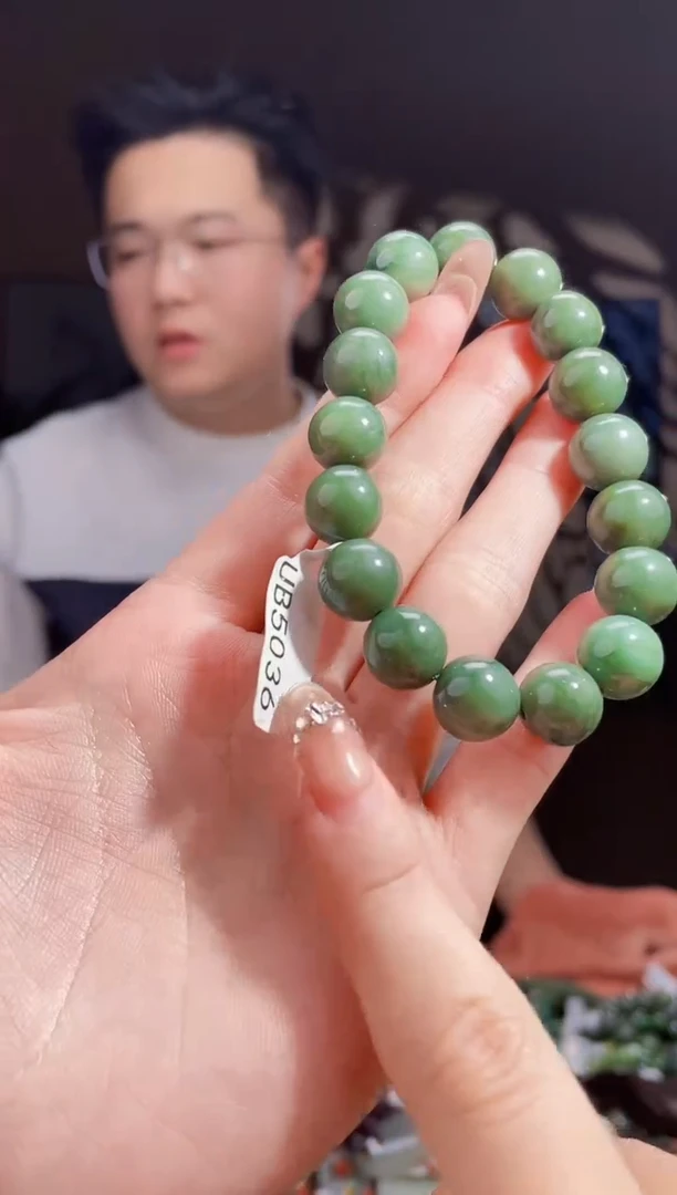 【闪购商品】和田玉颈饰未镶嵌拍一发一