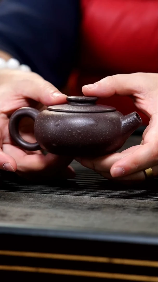 【闪购商品】紫砂茶壶02-瑕疵半手天青钱多多150cc大鼓包