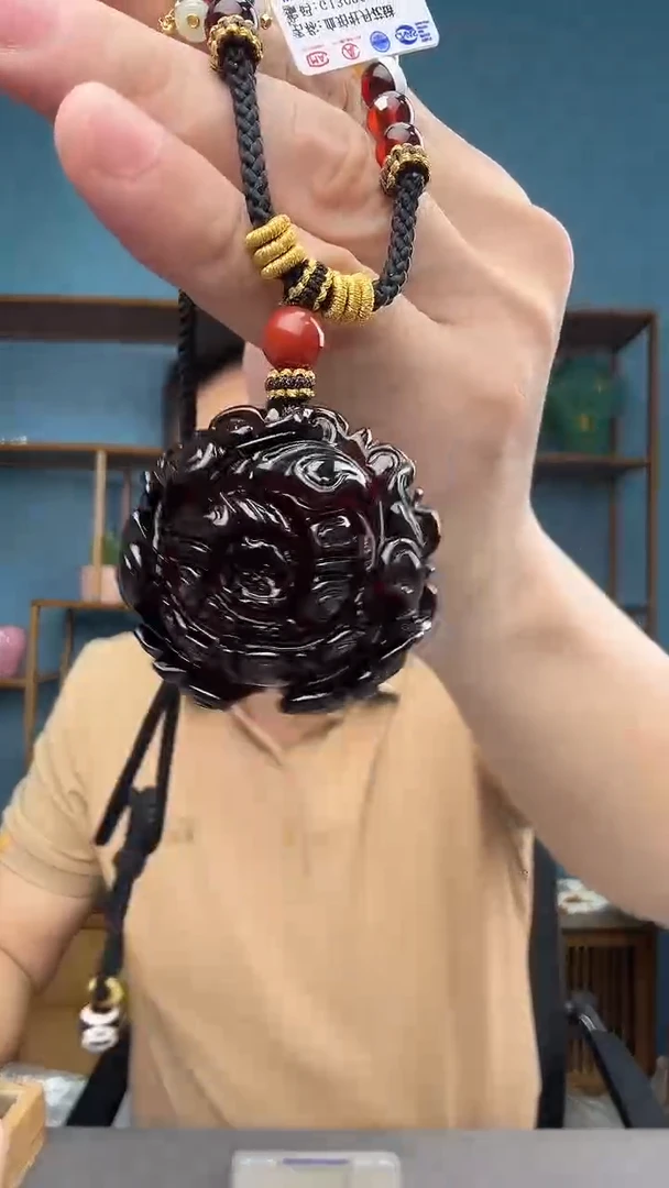 裸石琥珀未镶嵌4（有瑕介意勿拍）