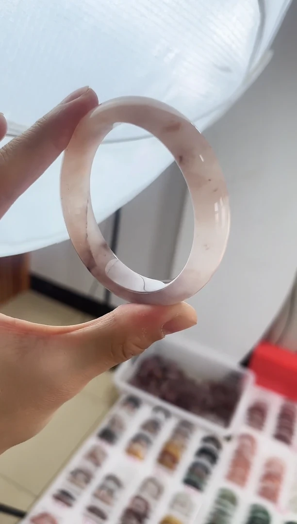 未镶嵌手镯石英质玉6-60