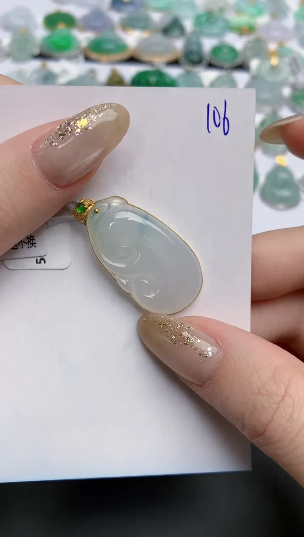 【闪购商品】翡翠颈饰18K金镶嵌天然缅甸翡翠A货