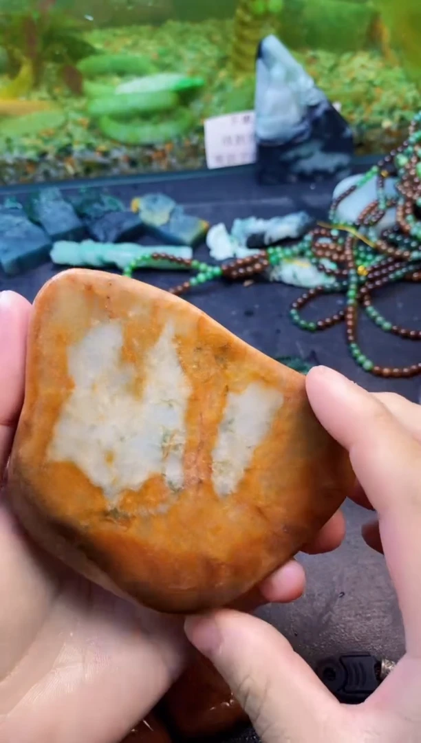 【闪购商品】翡翠颈饰未镶嵌125天然翡翠