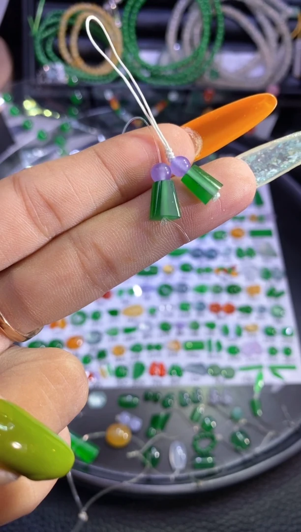 未镶嵌挂件翡翠珠子