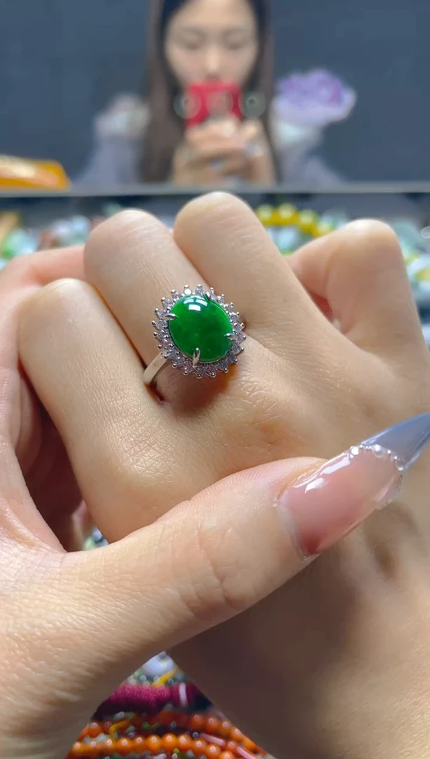 颈饰未镶嵌翡翠/V/翡翠A货，一件也是批发价