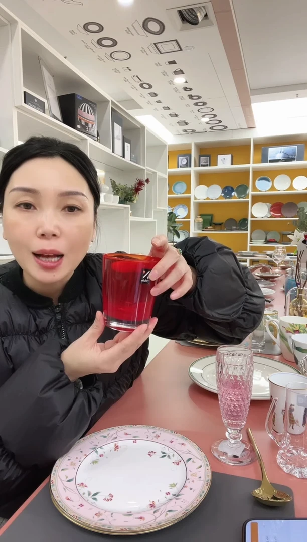 诺比尔 红色 水杯