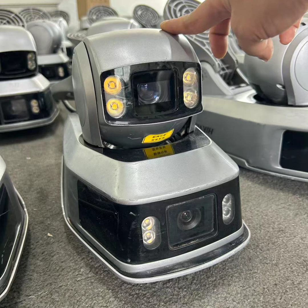 8新 HIKVISION/海康威视 全局双镜头双400万联动抓拍全彩补光除雾