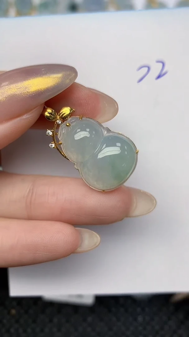【闪购商品】翡翠颈饰18K金镶嵌   天然翡翠A货，