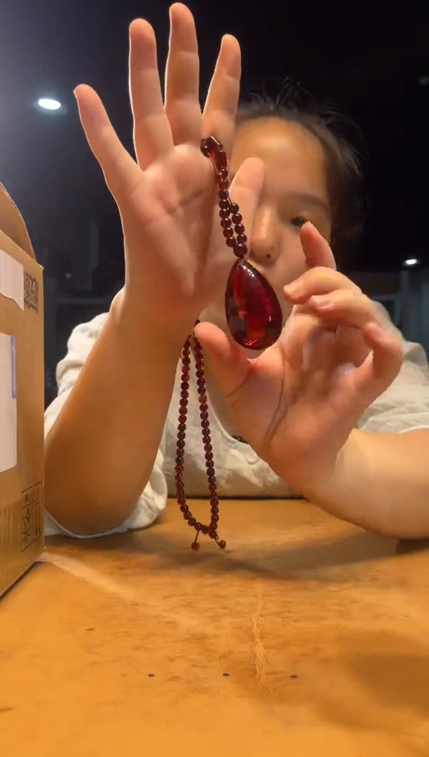 菩提其他（ 直播推荐 ）血珀