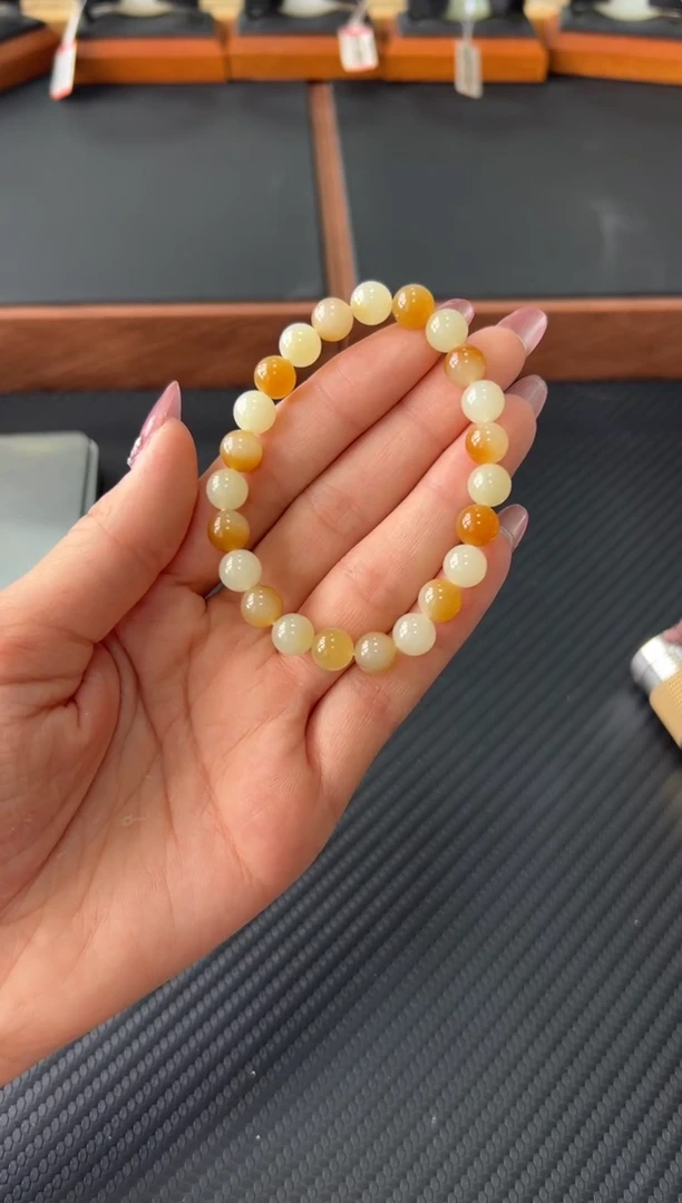 手串未镶嵌和田玉娜*若羌微色差卡8m