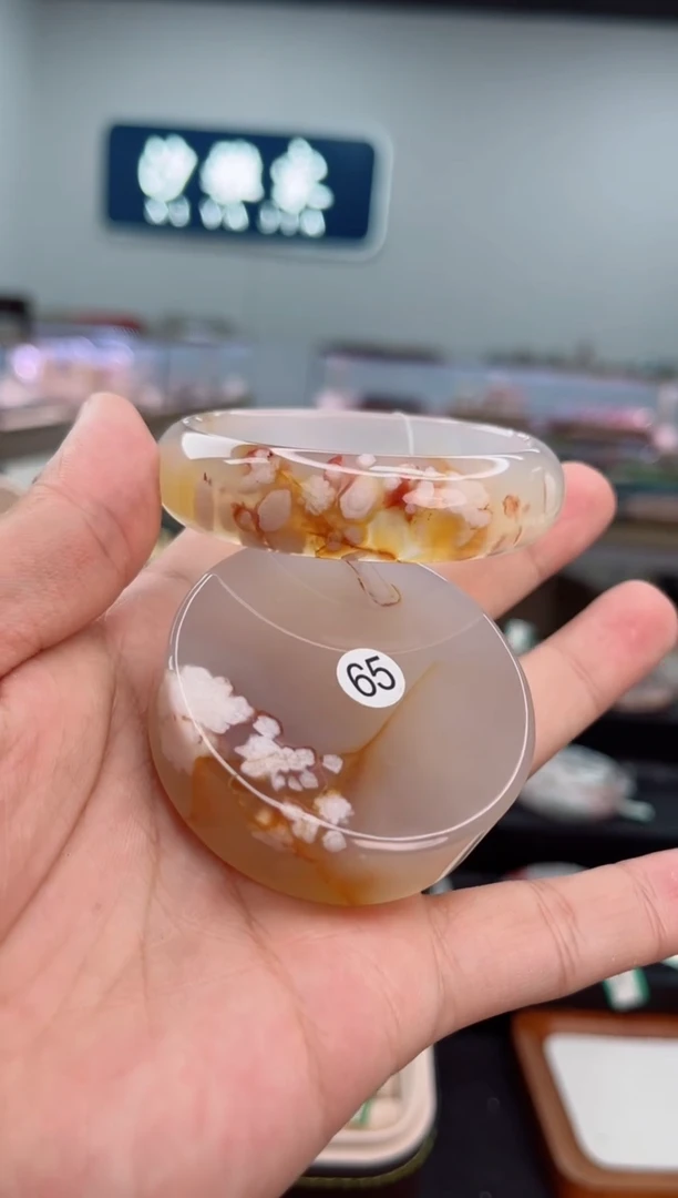 石英质玉手镯未镶嵌55圈口（赠品镯心）6321756