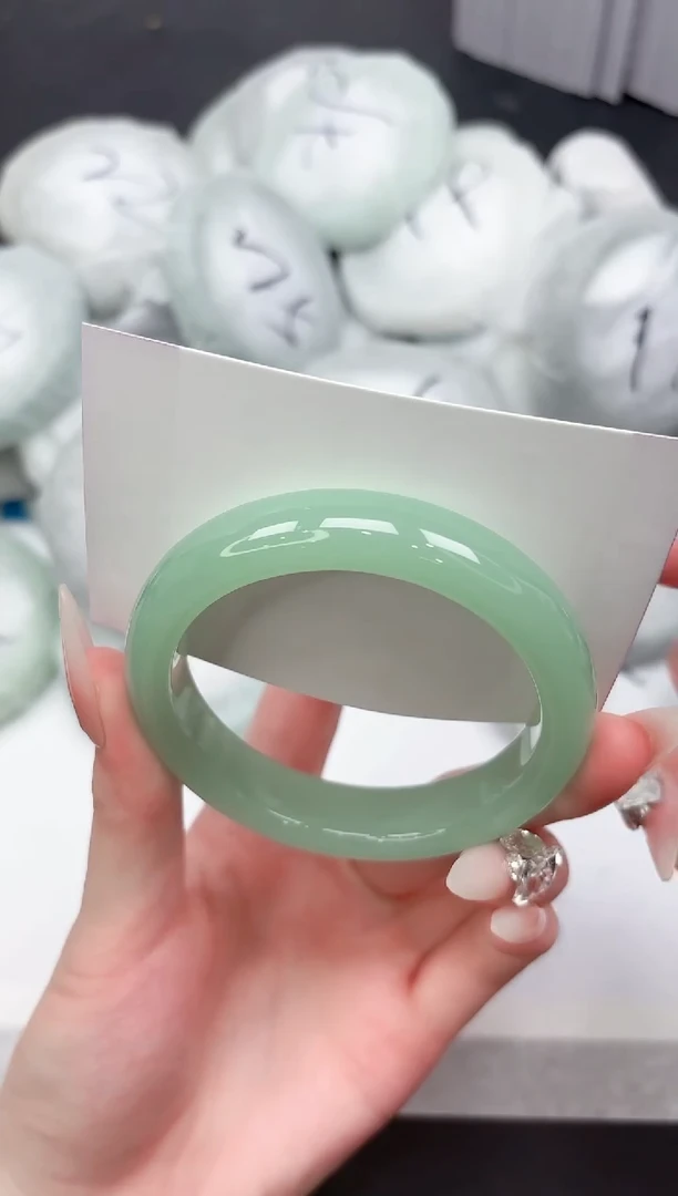 未镶嵌手镯石英质玉55-58