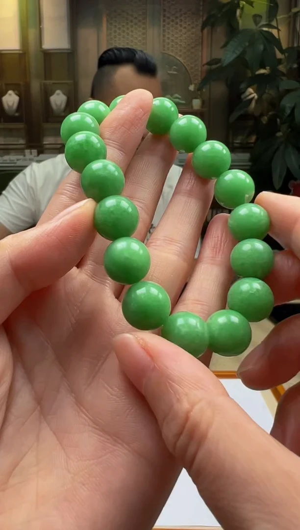 翡翠未镶嵌颈饰YY2025-6-15-30