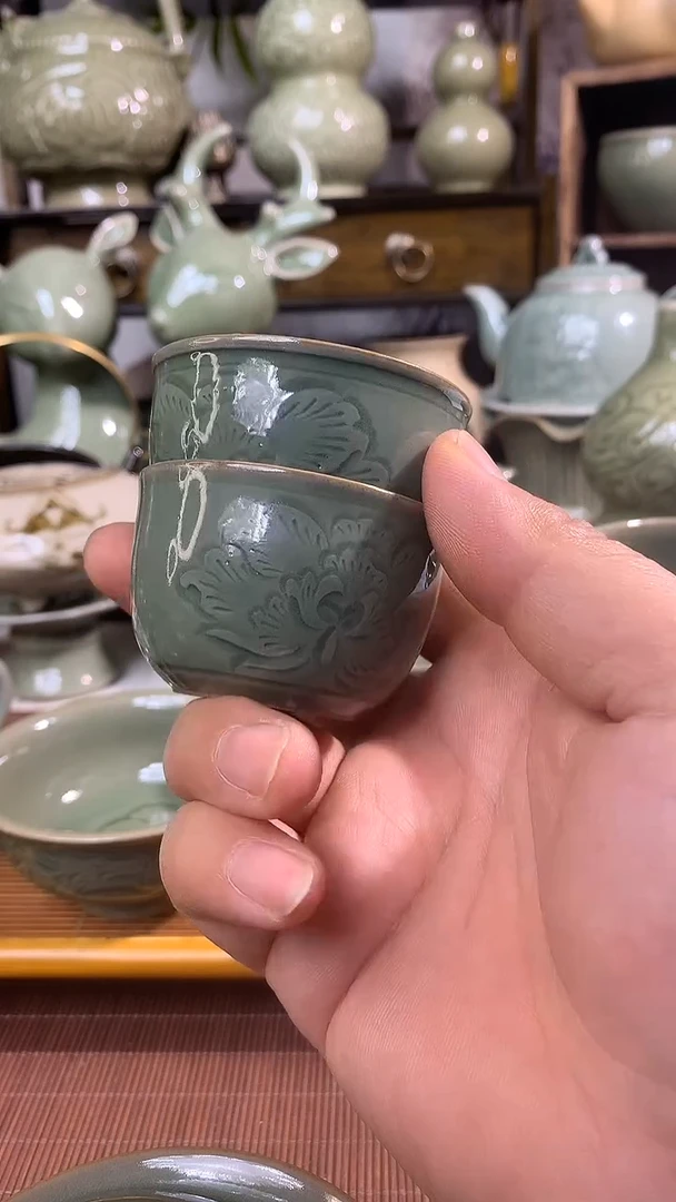 小****?耀州窑牡丹小杯2只