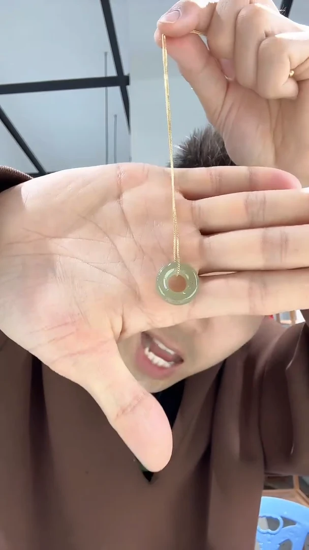 【闪购商品】和田玉颈饰未镶嵌甜甜圈吊坠 多样性发