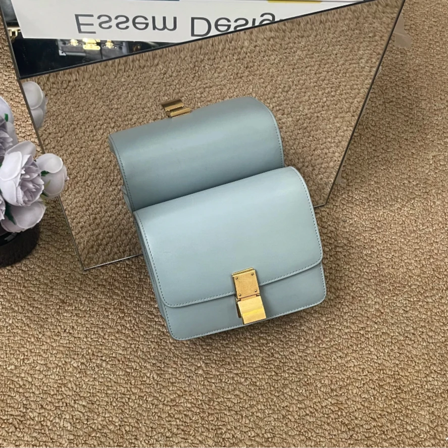 99新 Celine/思琳 雾霾蓝box mini金扣/单肩时尚女士包