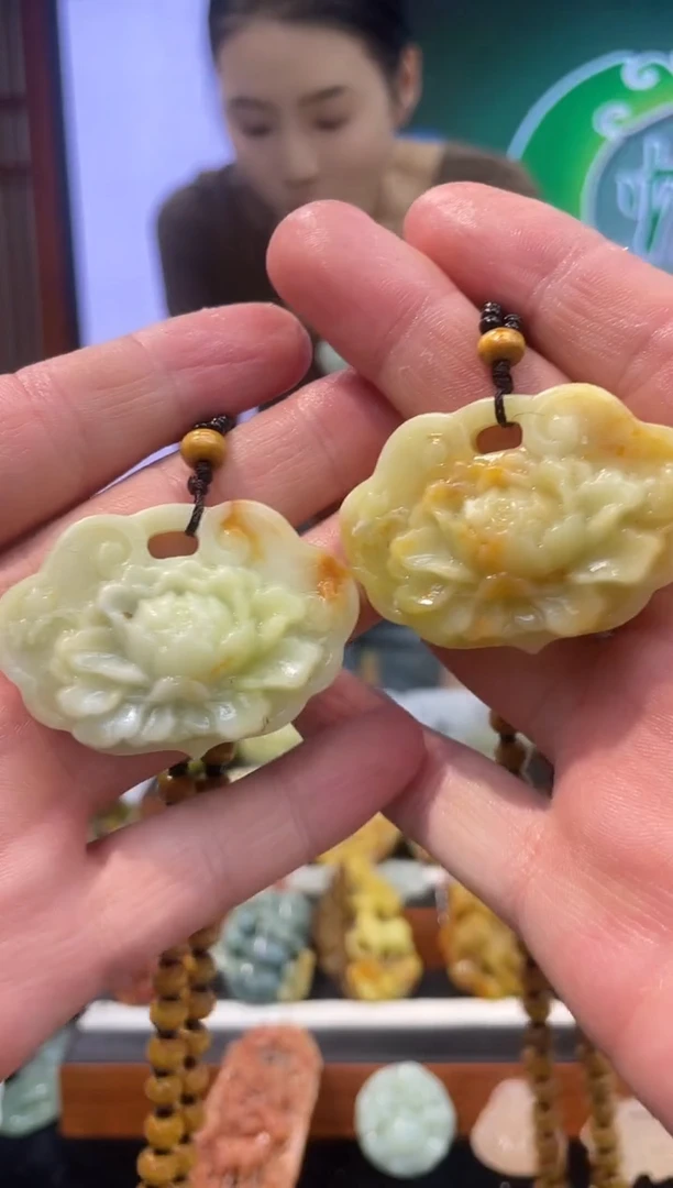 【闪购商品】岫玉吊坠未镶嵌·多样性发货*拍一发一