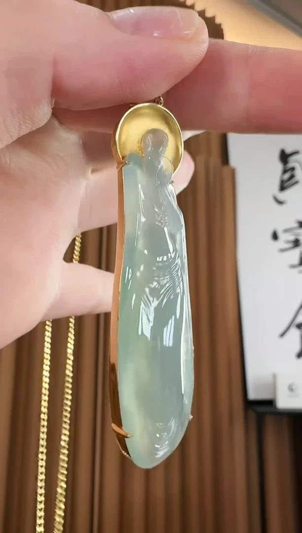 吊坠(不含链)18K金镶嵌翡翠吊坠