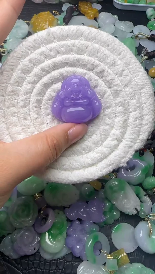 颈饰未镶嵌翡翠缅甸翡翠吊坠