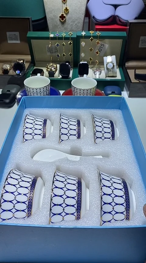 瓷片生活的本意就是开心@@1