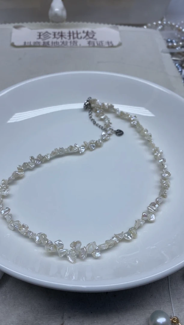 淡水珍珠未镶嵌颈饰花瓣