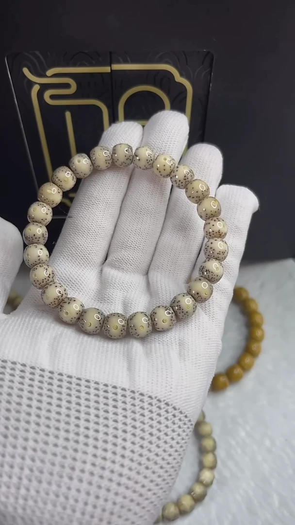 手串星月菩提小驼包9x8自在珠.a033