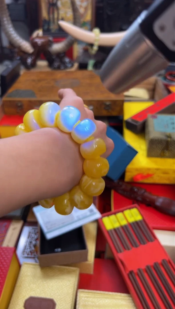 【闪购商品】琥珀裸石未镶嵌——————————————