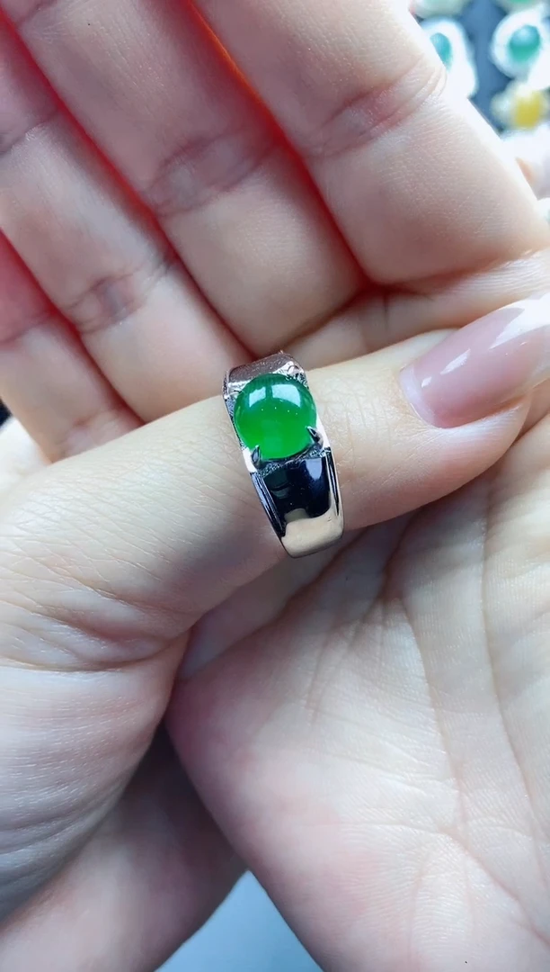 【闪购商品】翡翠戒指银S925镶嵌天然翡翠男戒