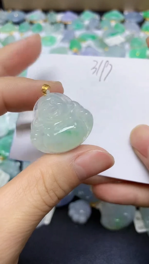 翡翠18K金镶嵌颈饰 天然缅甸翡翠A货