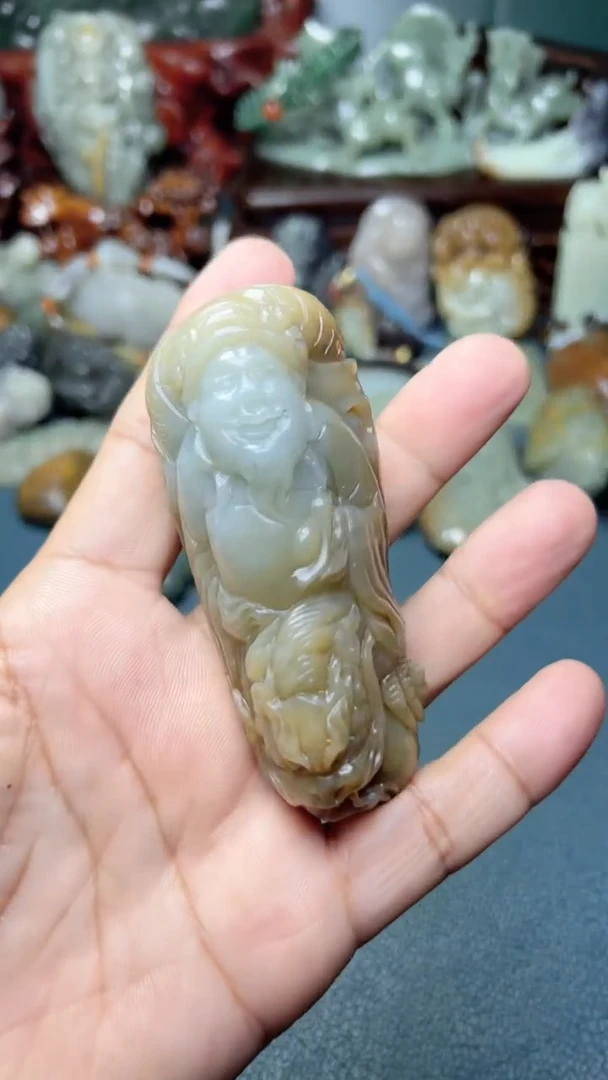 未镶嵌和田玉把件-