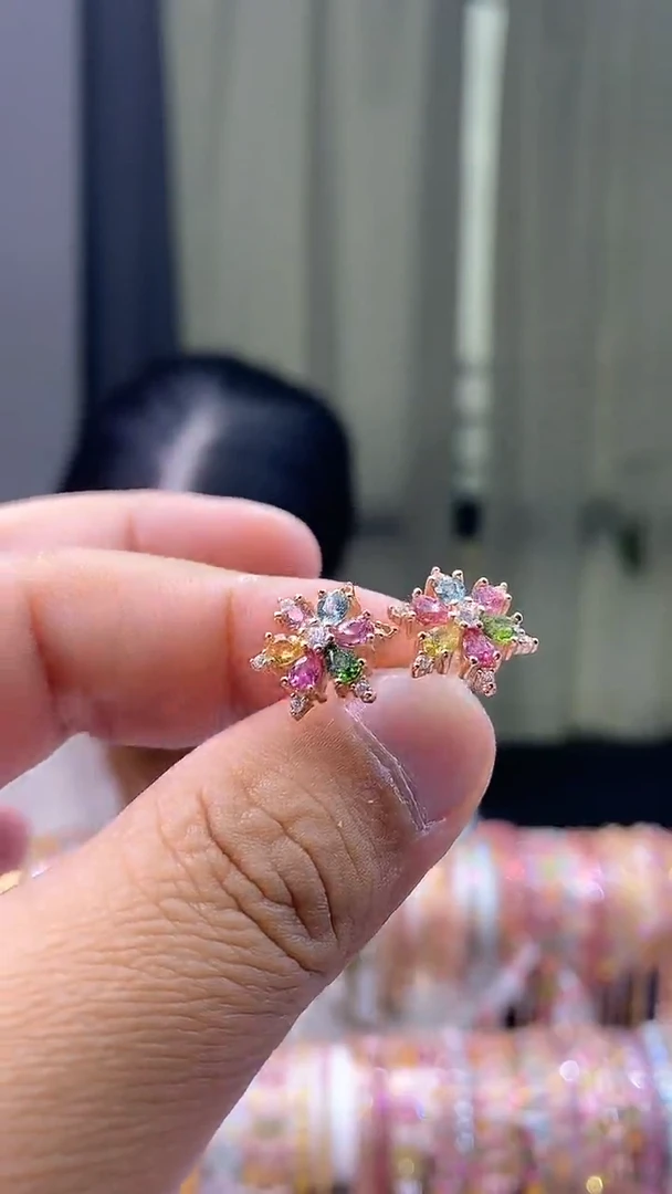 【闪购商品】碧玺耳钉银S925镶嵌15616515156