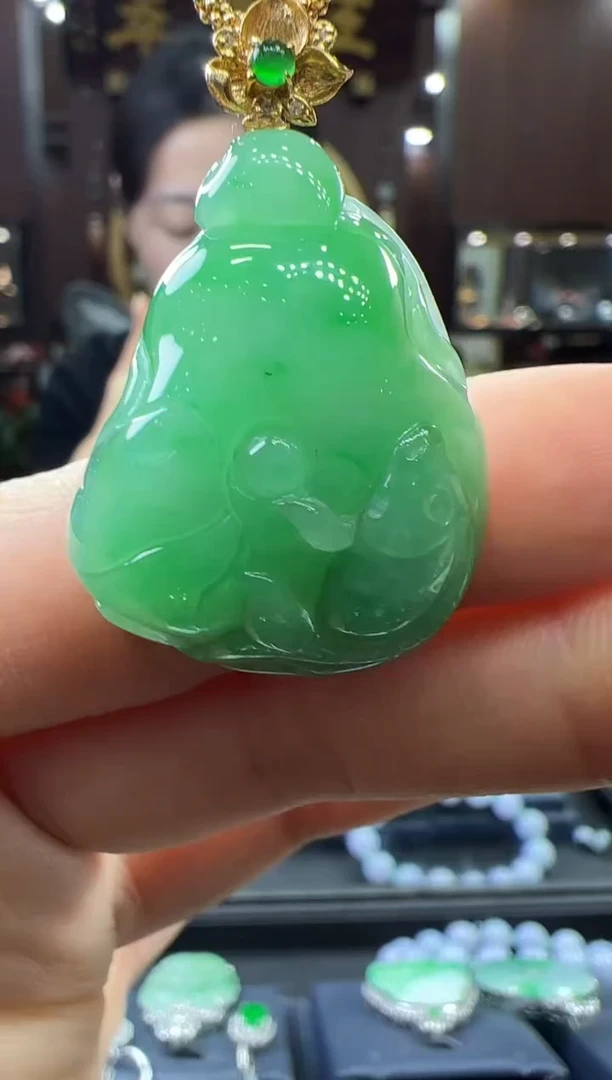 【闪购商品】翡翠挂件18K金镶嵌荷叶 不含链