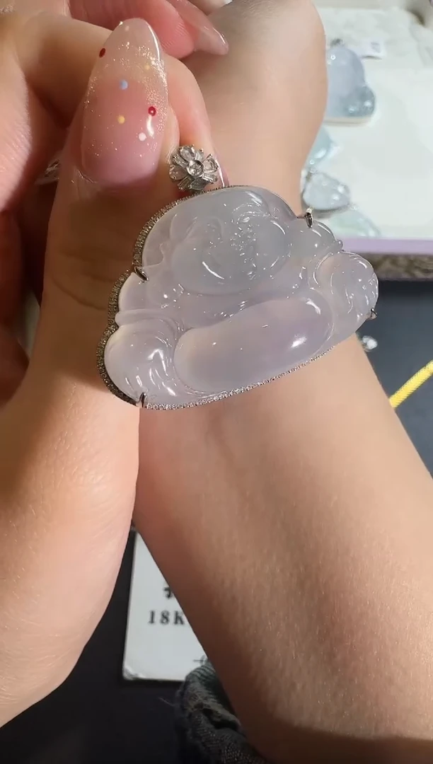 【闪购商品】翡翠吊坠(不含链)18K金镶嵌【源头工厂】钻石镶嵌