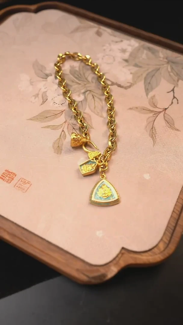 无铜合金黄cc手链11111