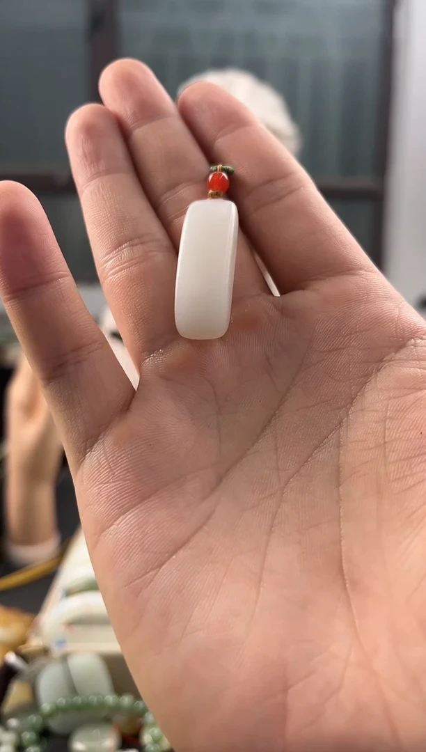 手串未镶嵌和田玉且末天泰白玉无事牌微色差
