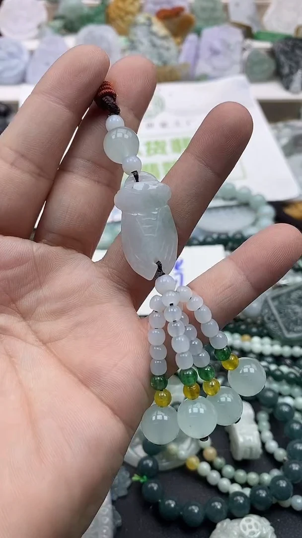 颈饰未镶嵌翡翠1