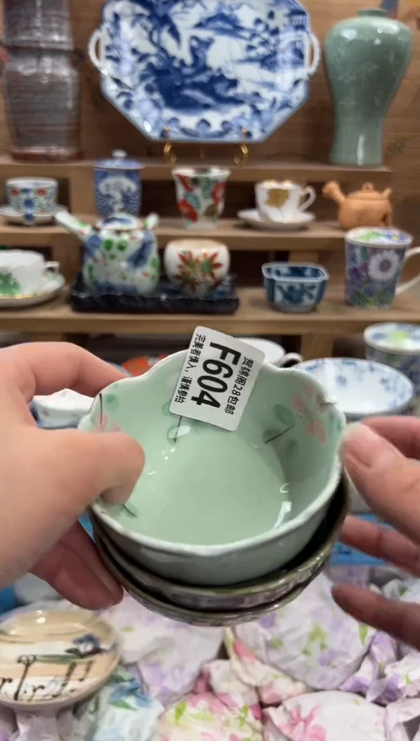 瓷片阿***朵      F604