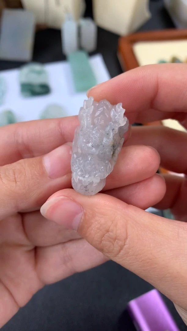 【闪购商品】定制翡翠未镶嵌翡翠