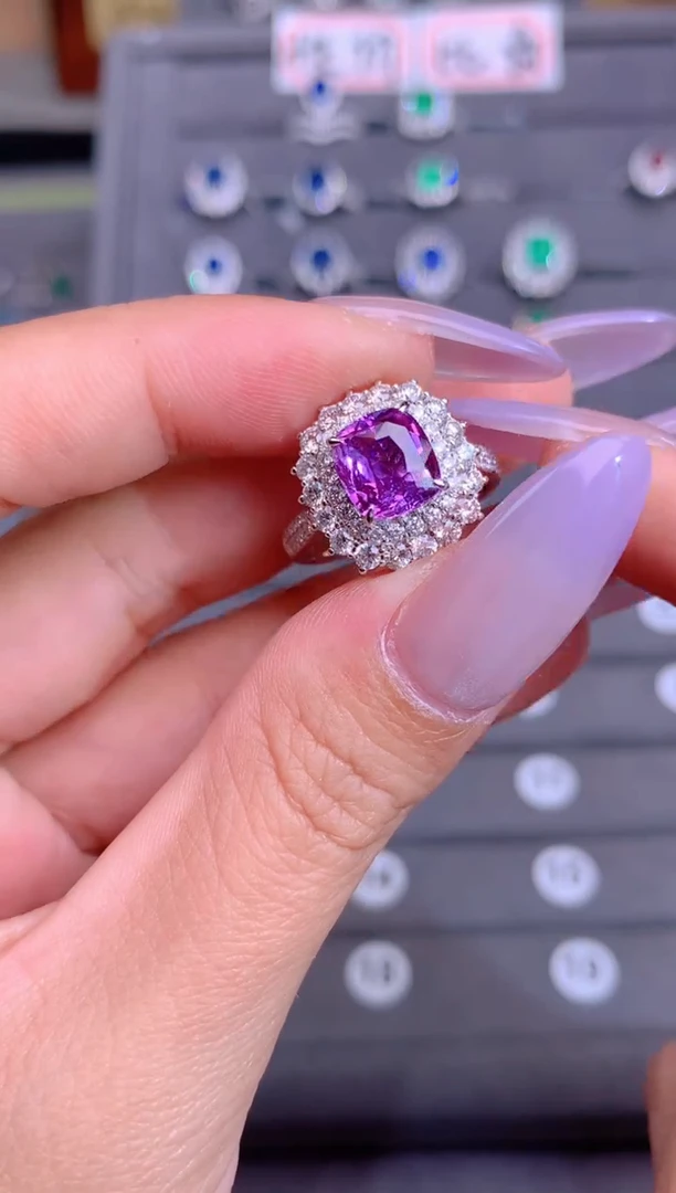 彩色蓝宝石戒指铂Pt950镶嵌2.53CT
