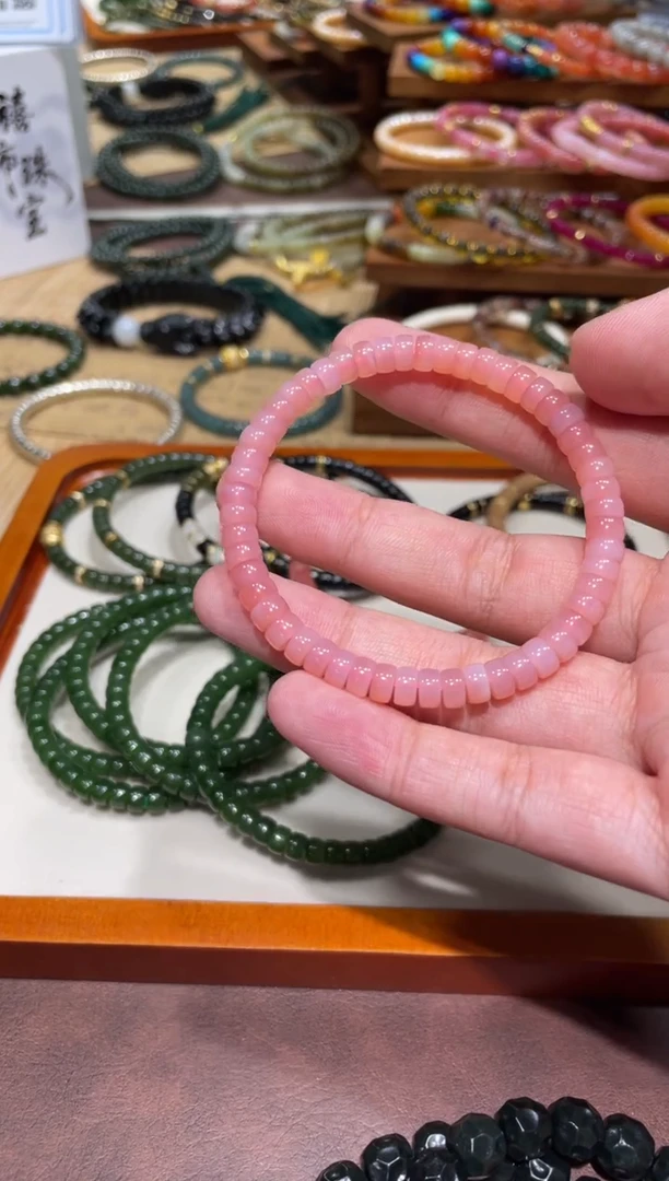 未镶嵌手串玛瑙/玉髓6mm满色粉糯玛瑙手串