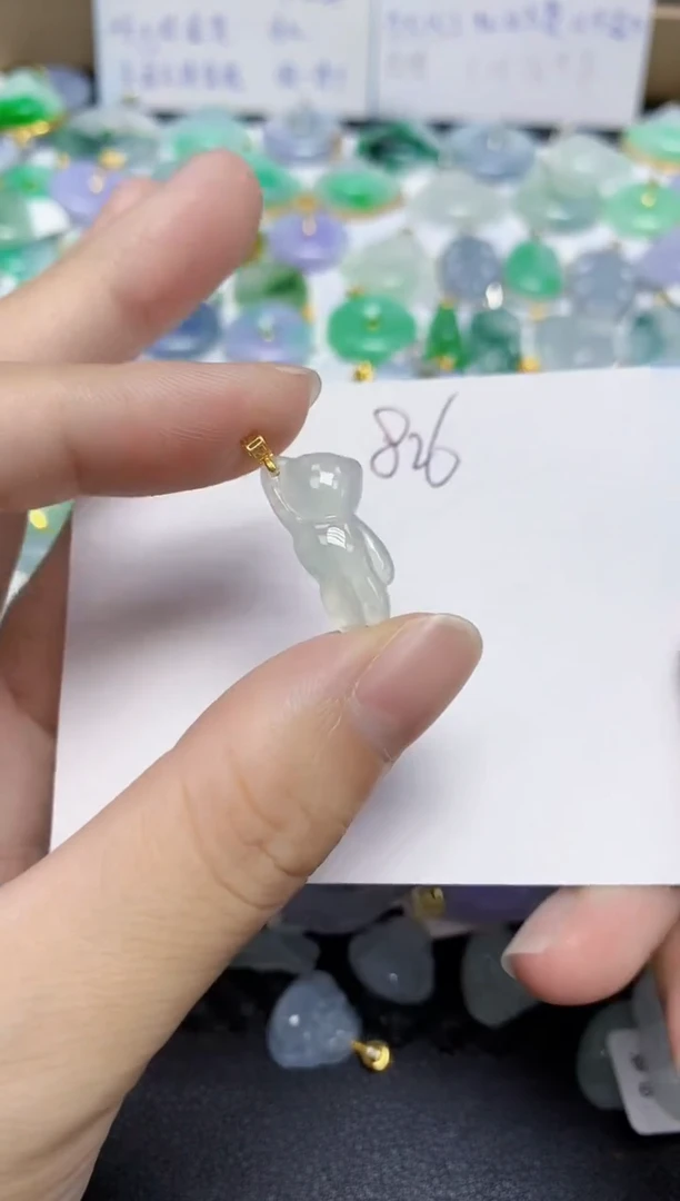 翡翠未镶嵌颈饰天然缅甸翡翠A货