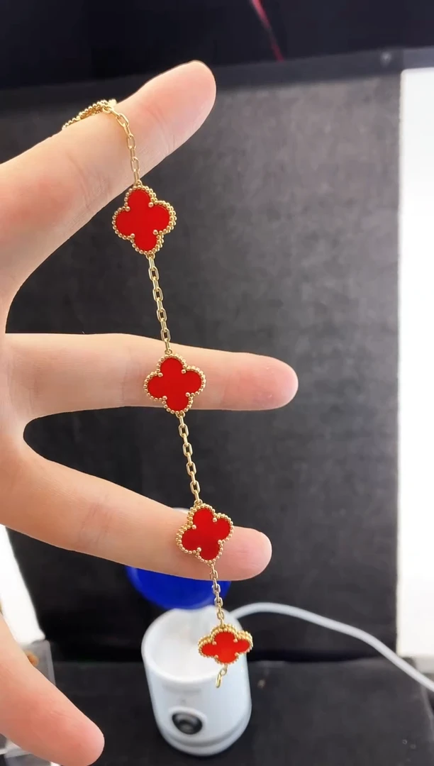 【闪购商品】玛瑙/玉髓手链18K金镶嵌.