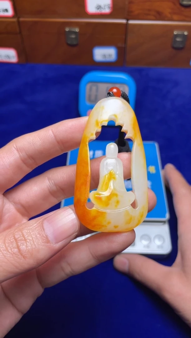 未镶嵌和田玉挂件和田玉