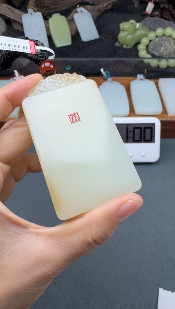 颈饰未镶嵌和田玉2