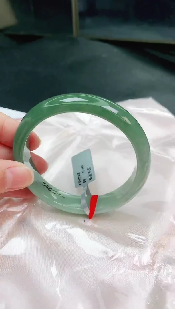 未镶嵌手镯翡翠缅甸天然A货翡翠手镯