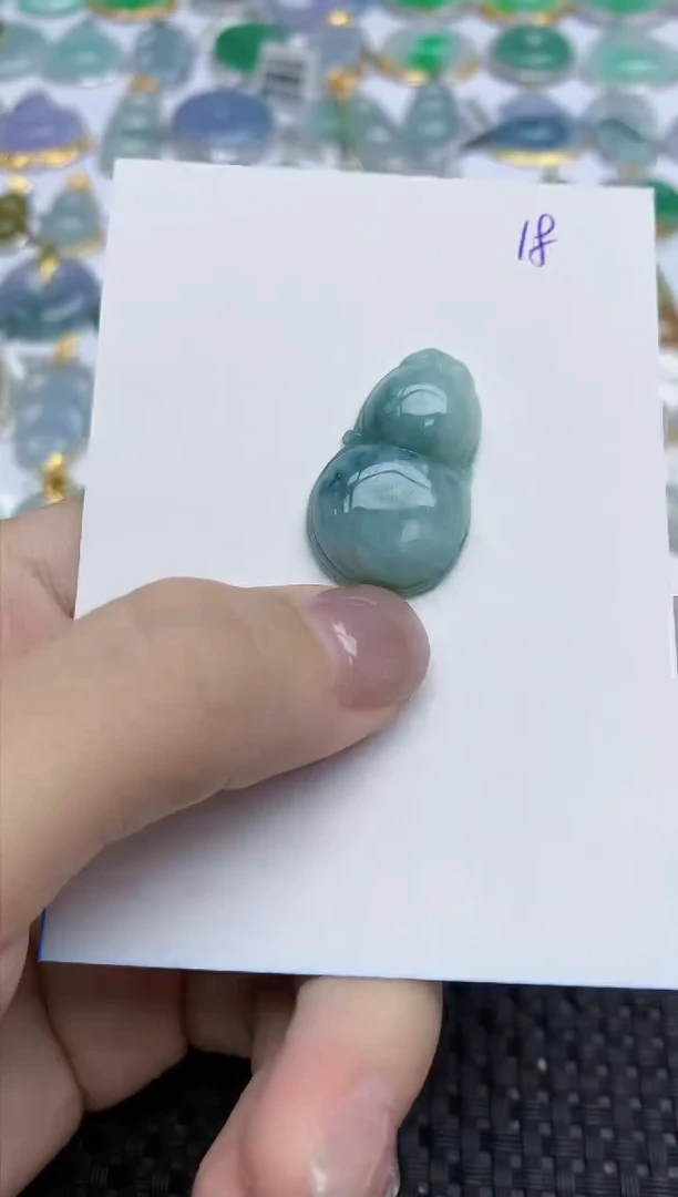 【闪购商品】翡翠颈饰未镶嵌天然翡翠A货