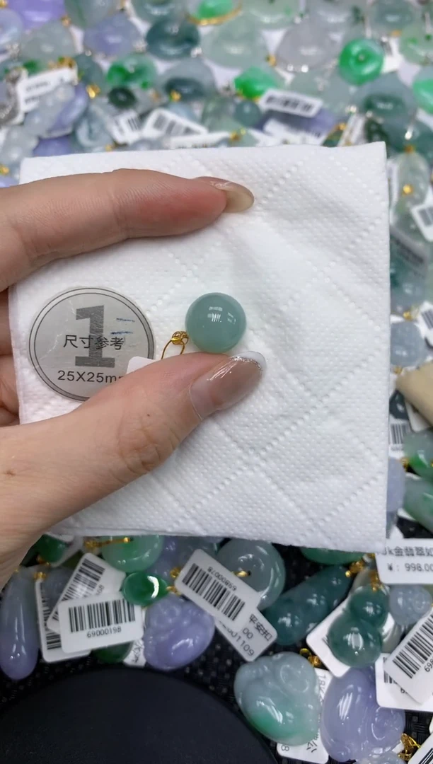 颈饰18K金镶嵌翡翠11111111
